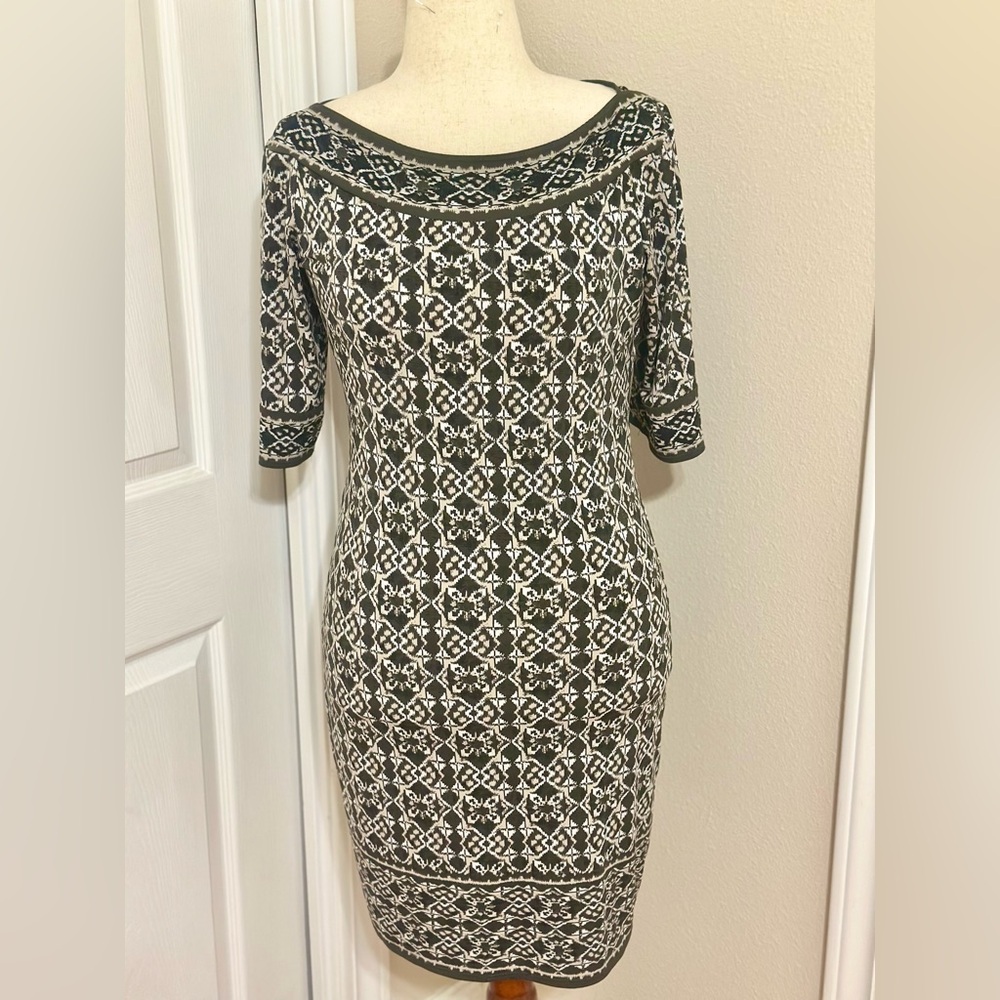 Max Studio Sz M brown/tan/white print dress